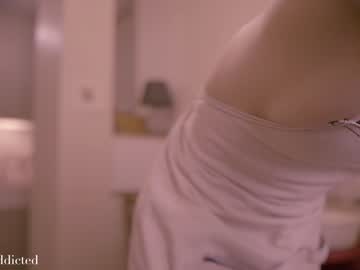 girl auddicted capture image #2374527