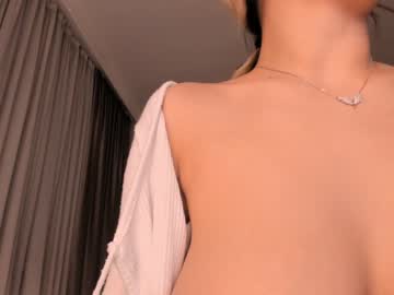 girl bae_suz capture image #1370758