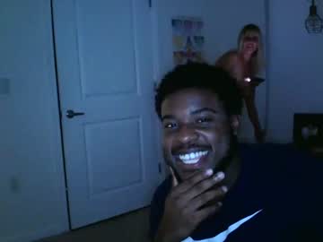 couple darkskinsnicker capture image #786838