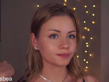 couple beatris_mils capture image #3749057