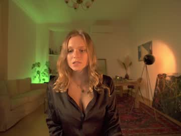 girl thelawofattraction capture image #397080
