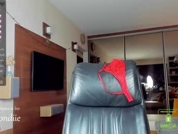 girl bestblondiiecb capture image #3573438