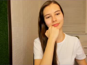 girl carolineprise capture image #645509