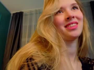 girl milablush capture image #6440740