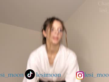 girl lesi_moon capture image #5899000