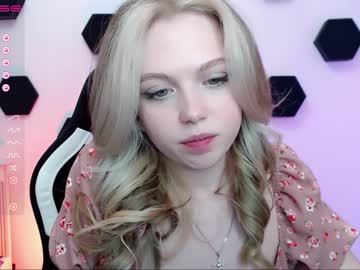 girl small_blondee capture image #4013404