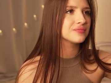 girl kittypurr__ capture image #7032500