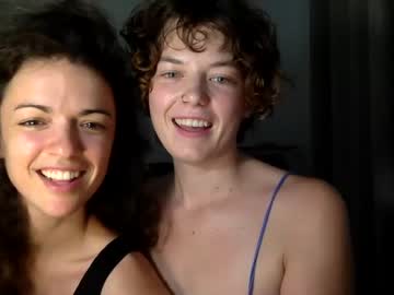 couple cosmicqueers capture image #5179590