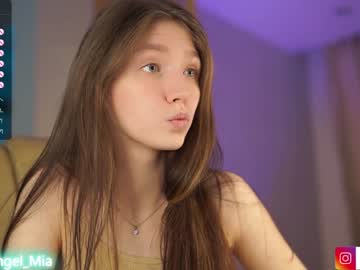 girl angels_kiss capture image #5255215