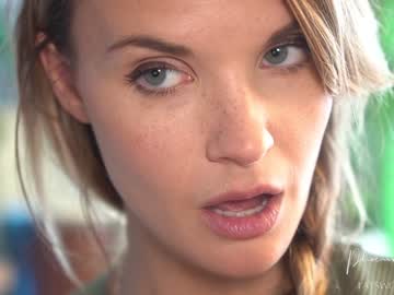 girl phoenix_taylor capture image #2028578