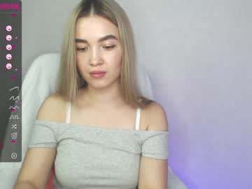girl yourvirusqueen_ capture image #2266607