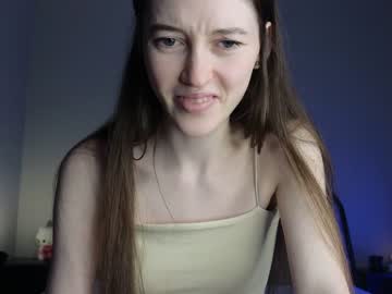 girl ssolarmia capture image #6083026
