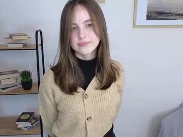 girl julie_wilson_ capture image #7021135