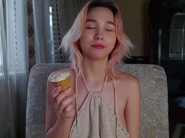 girl karinalin18 capture image #4666886