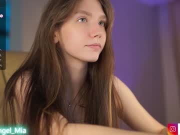 girl angels_kiss capture image #5255699