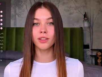 girl nika_lodge capture image #5290117