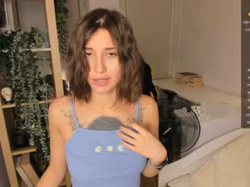 girl rush_of_feelings capture image #5688179