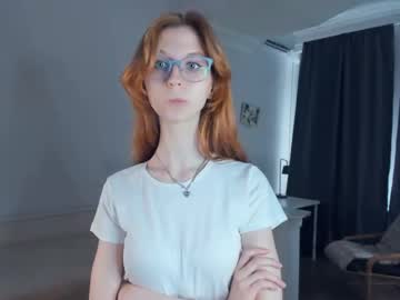 girl ballarising capture image #6943269
