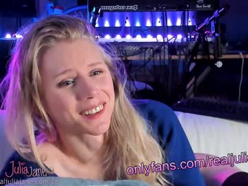 tranny realjuliajane capture image #3750542
