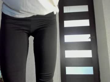 girl your_little_flexible_girl capture image #3994558