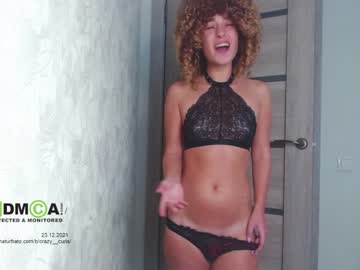 girl crazy__curls capture image #789189