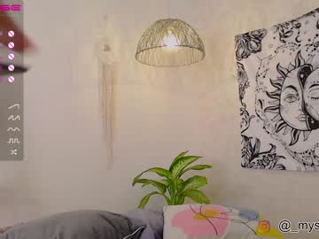 girl grettabenett_ capture image #1832547