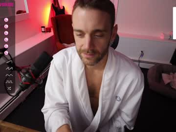 man bradbronton capture image #2942070