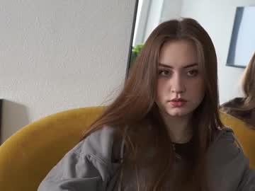 girl aprilryan_ capture image #7019223