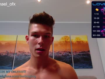 man destroy_boy capture image #2661598