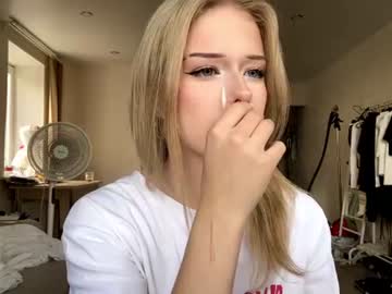girl emilymits capture image #13007