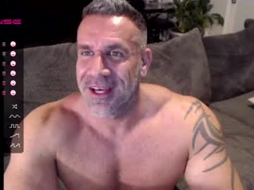 man straightmuscleandmore capture image #952185