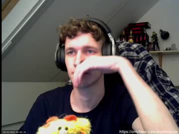 man anythingrp capture image #3382563