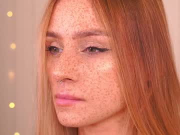 girl artease capture image #3215976