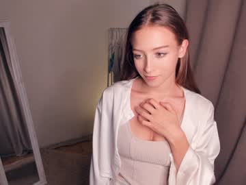 girl wave_of_happy_ capture image #5669917
