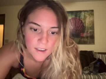 couple snowbunnyass capture image #3455804