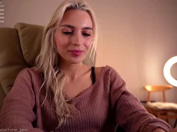 girl peach_me capture image #986675