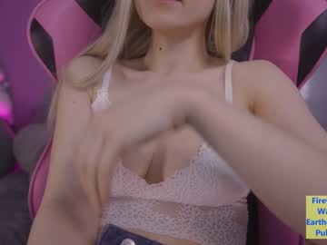 girl alice_kosmos capture image #2093565