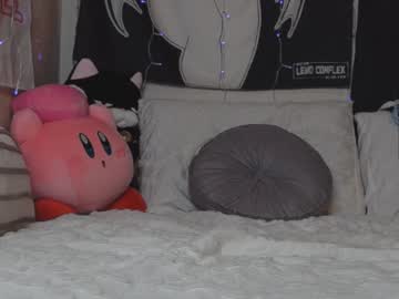 girl yogendub capture image #800650