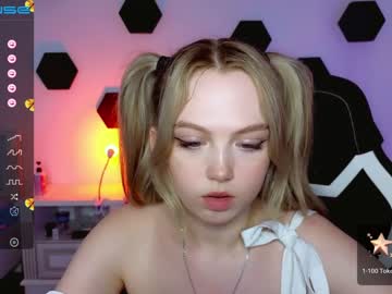 girl small_blondee capture image #4616705