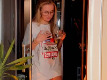 girl linellali capture image #2734966