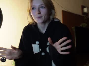 girl bestblondiiecb capture image #6750929