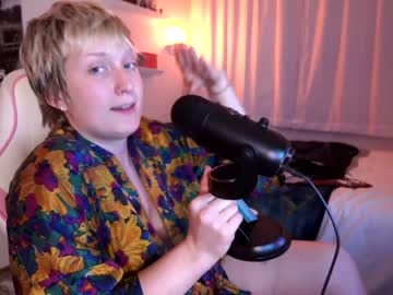 girl laylas_universe capture image #5712716