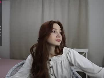 girl _guesswhat_ capture image #1055944