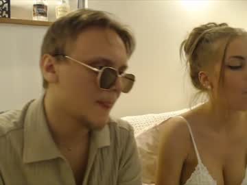 couple dicouple capture image #3947737