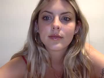 girl charlitbaker capture image #5479214