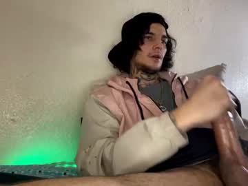 couple imakedubstep capture image #467285