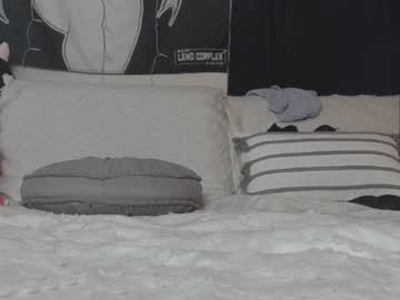 girl yogendub capture image #1109493