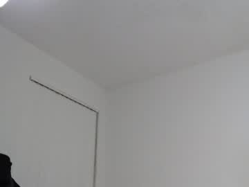 man papijakey capture image #6610809