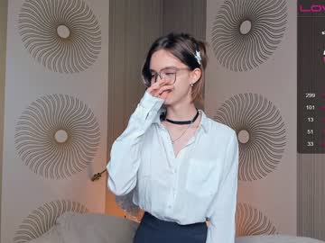 girl happiness_call capture image #4904937