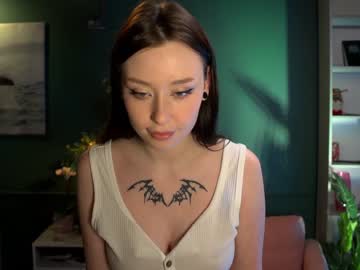 girl ella_knockers_xl capture image #1270086